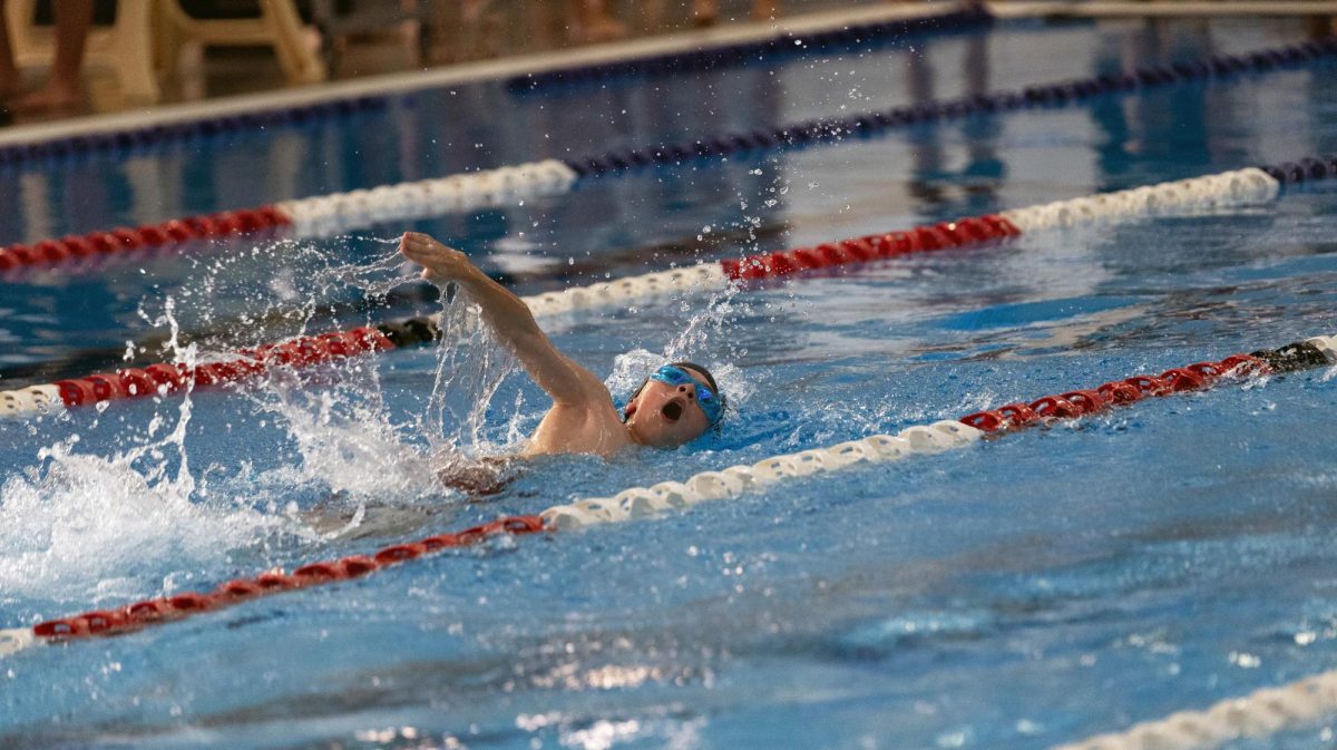 Swim team prepares for season with new members