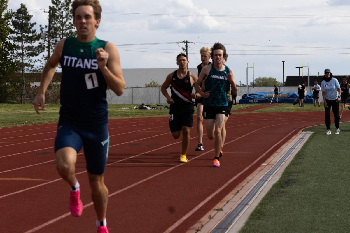 Photo Gallery: Track Meet 4/29